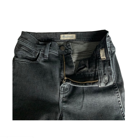 Madewell Distressed Skinny Jeans - Picture 5 of 8